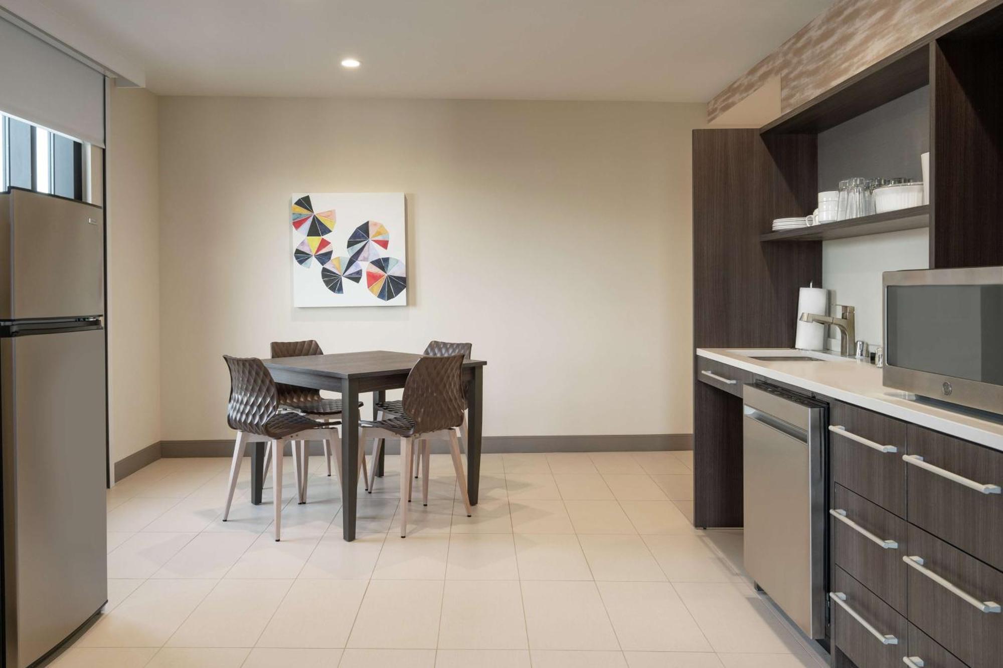 Home2 Suites By Hilton Woodland Hills Los Angeles Eksteriør billede